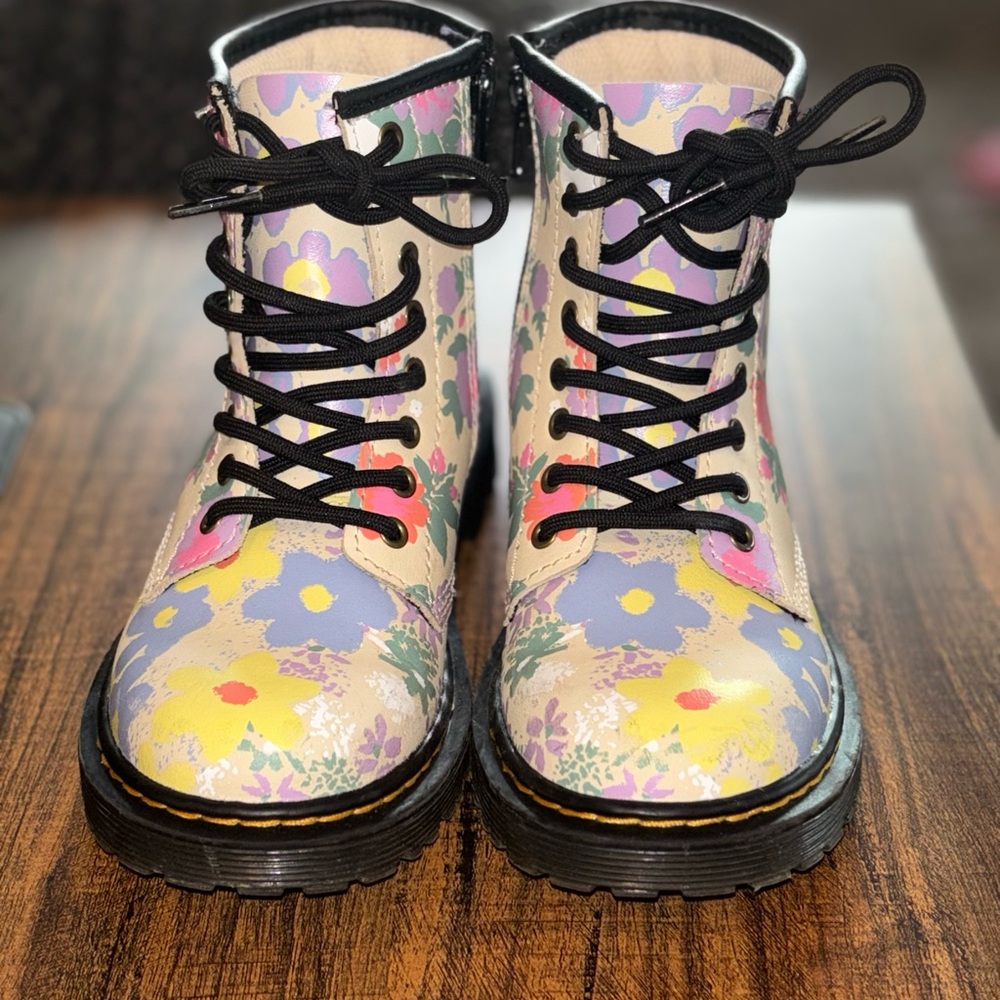 Dr. Martens Kids Floral Pastel Boots